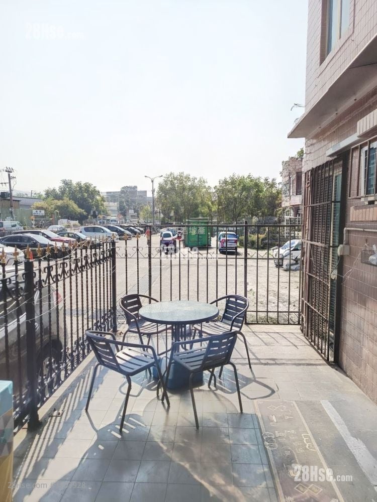 Village Sell 1 Bedroom , 1 Bathroom 320 ft²