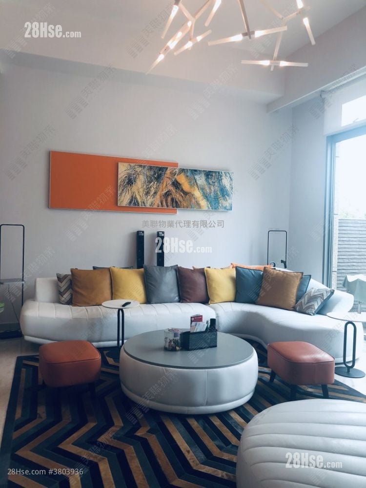 柏峦第一期 售盘 5+ 房 3,493 平方尺