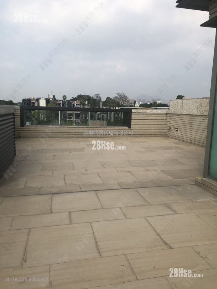 柏峦第一期 售盘 5+ 房 3,493 平方尺