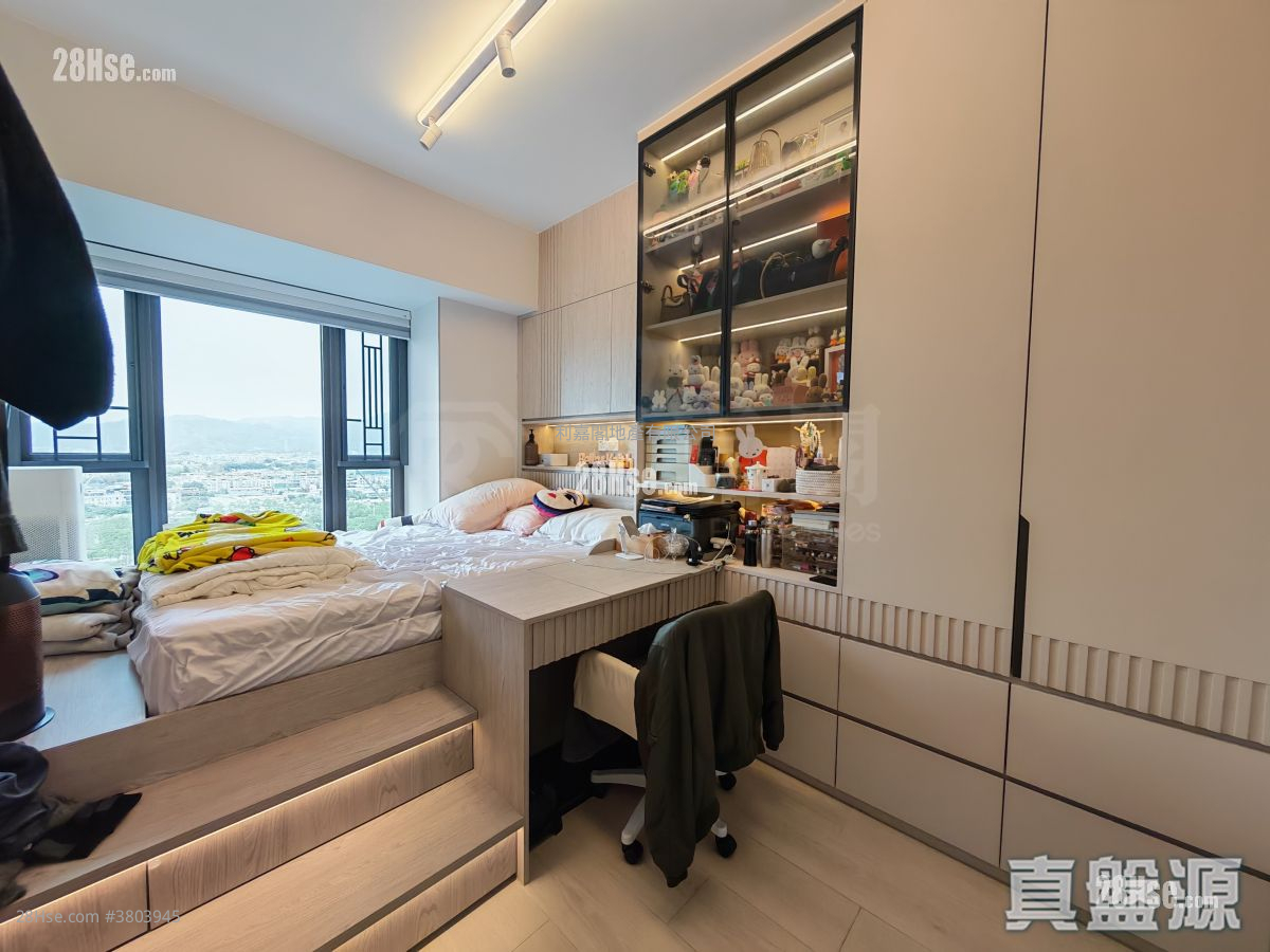 Park Signature Sell 3 Bedrooms 786 ft²