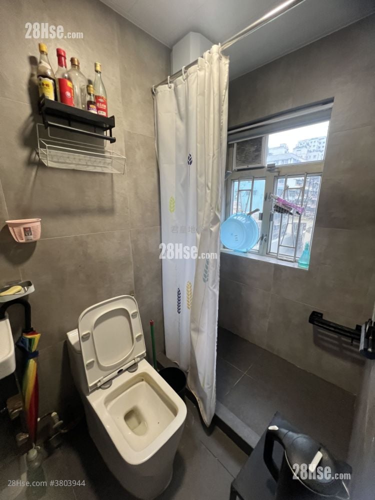 唐楼 租盘 开放式间隔 , 1 浴室 120 平方尺