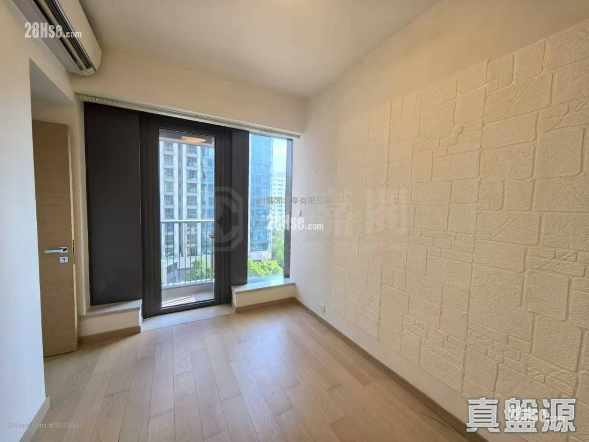 Mantin Heights Rental 2 Bedrooms , 1 Bathroom 609 ft²