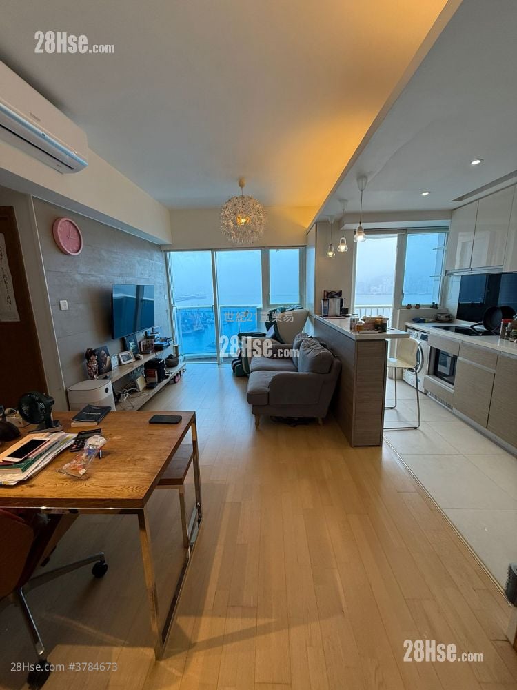 Bayview Sell 3 Bedrooms , 1 Bathroom 603 ft²