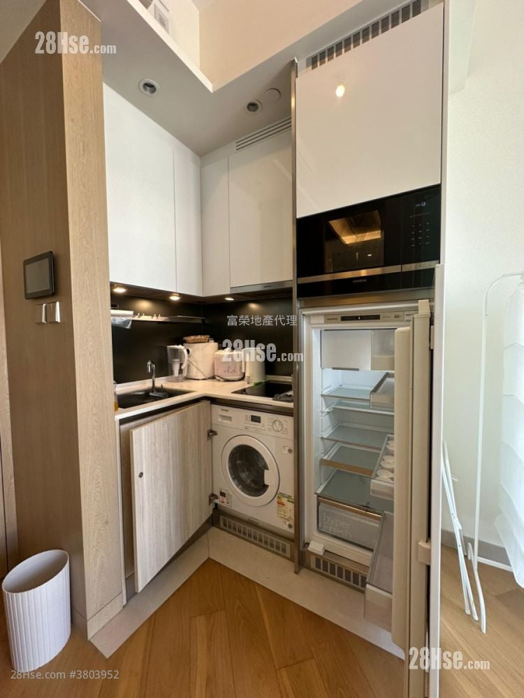 One Soho Rental 1 Bedroom , 1 Bathroom 285 ft²