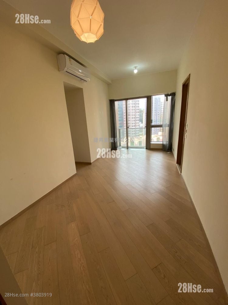 Chatham Gate Sell 2 Bedrooms , 1 Bathroom 609 ft²