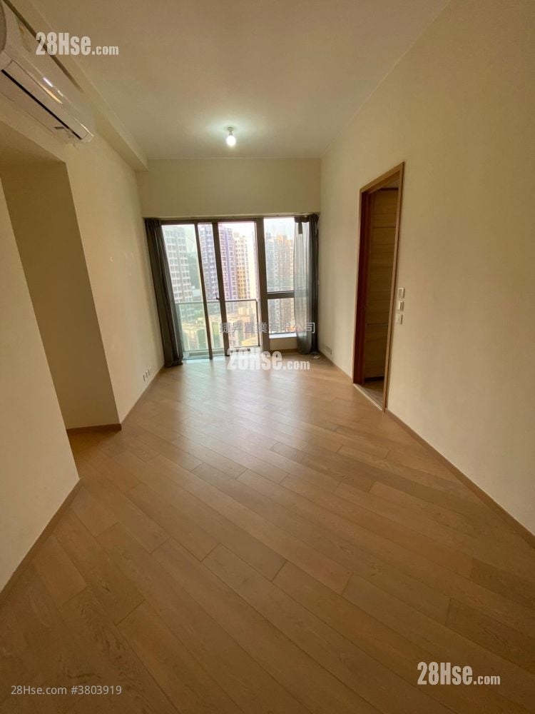 Chatham Gate Sell 2 Bedrooms , 1 Bathroom 609 ft²