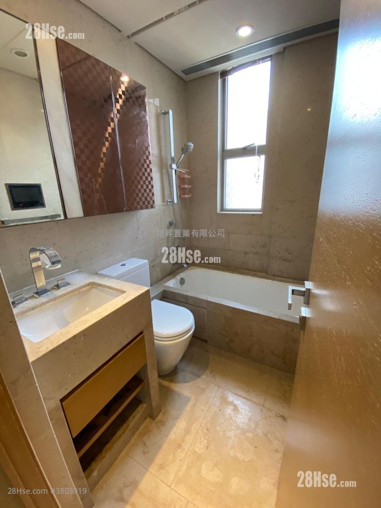 Chatham Gate Sell 2 Bedrooms , 1 Bathroom 609 ft²