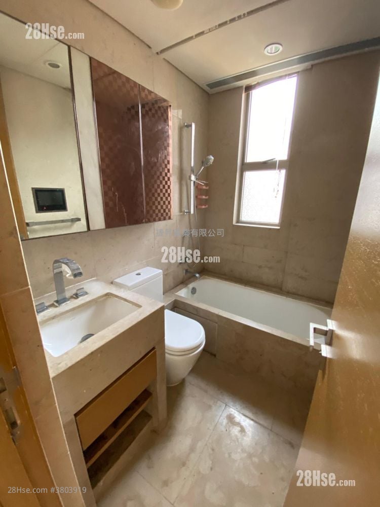 Chatham Gate Sell 2 Bedrooms , 1 Bathroom 609 ft²