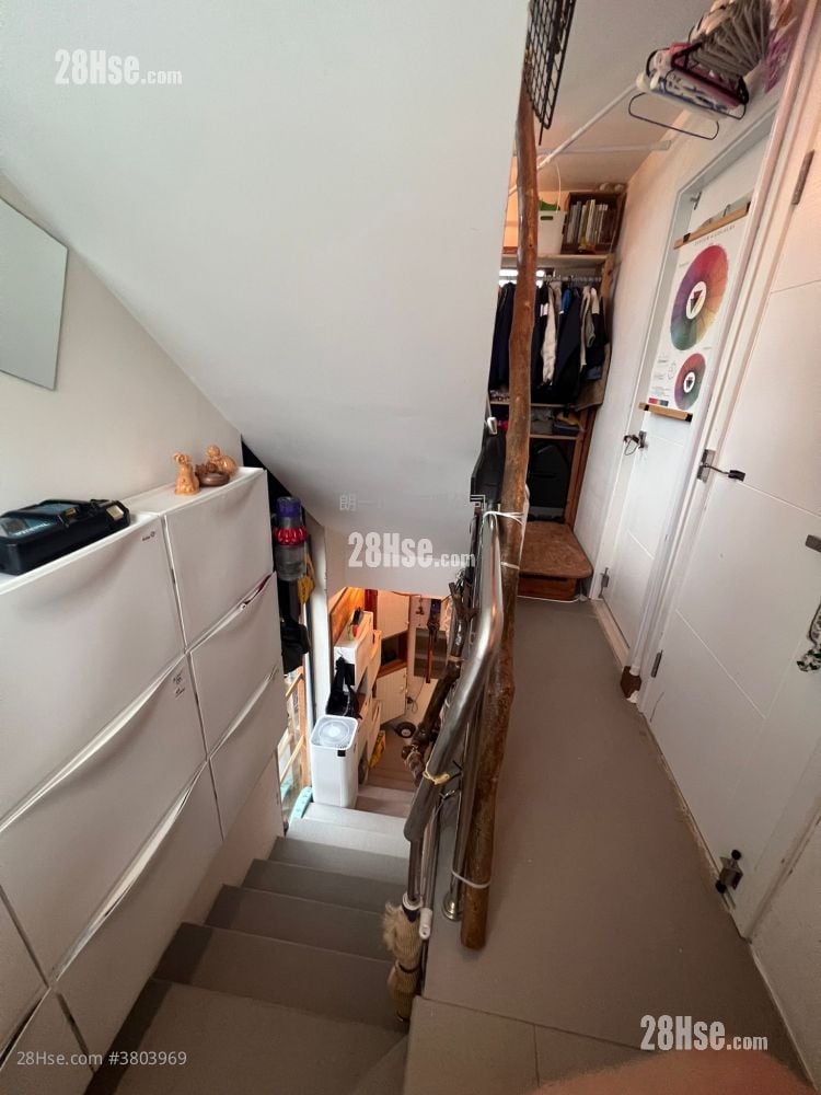 村屋 售盘 3 房 , 2 浴室