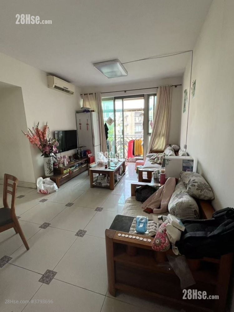 尚城 租盘 5+ 房 , 2 浴室 901 平方尺