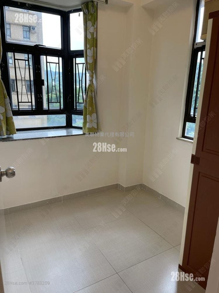 伟华中心 售盘 2 房 297 平方尺