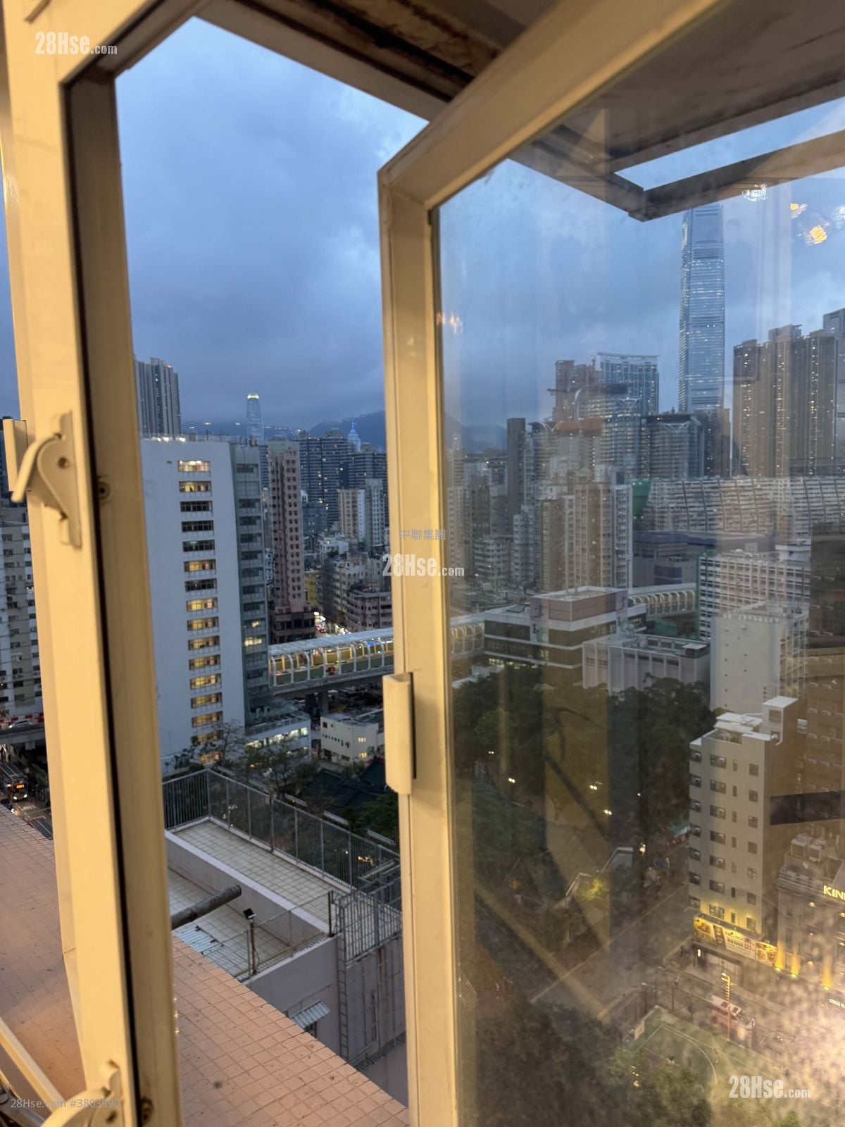 恩佳大厦 售盘 2 房 438 平方尺