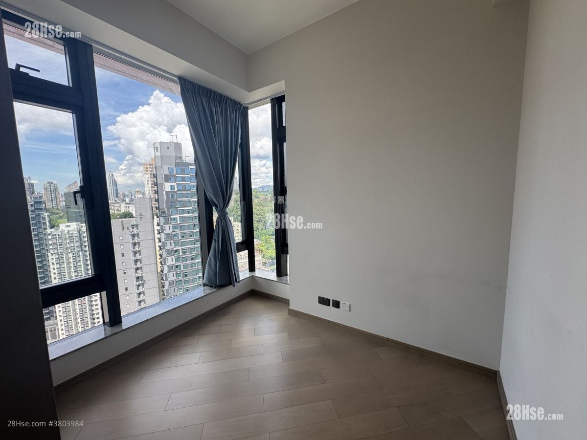 The Vantage Sell 2 Bedrooms , 1 Bathroom 381 ft²