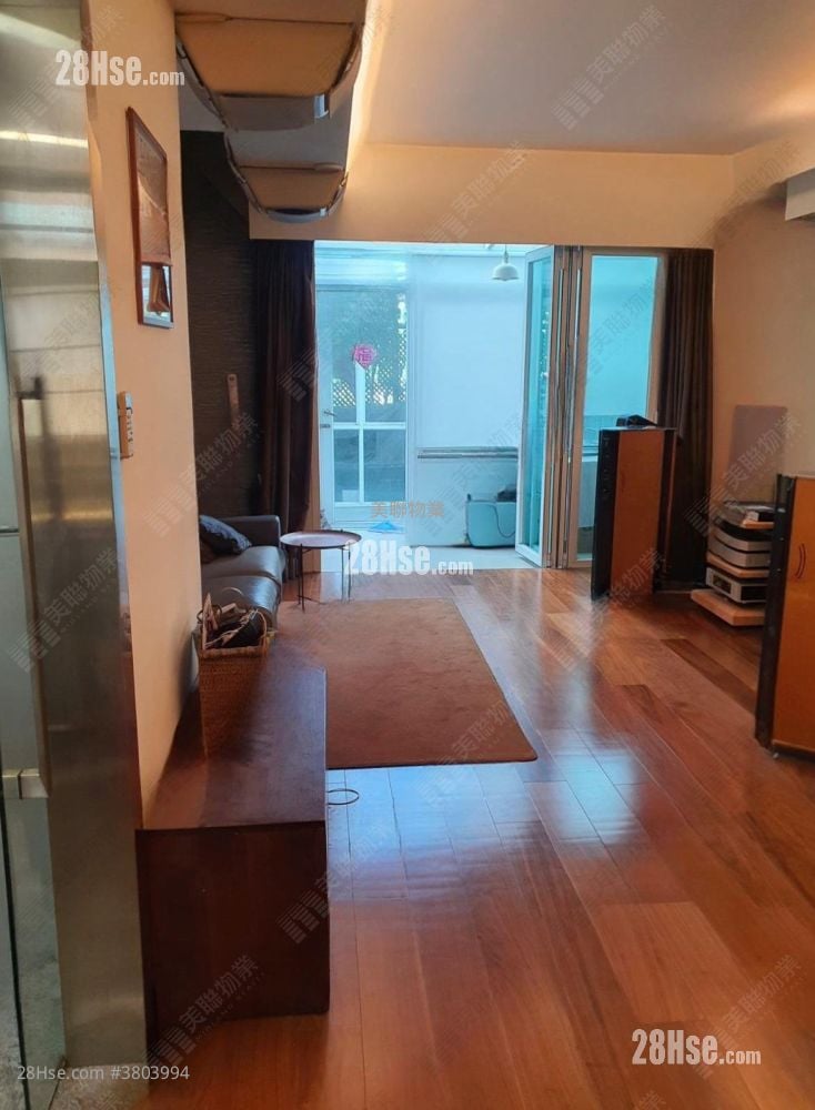 Seasons Villas Sell 3 Bedrooms 933 ft²