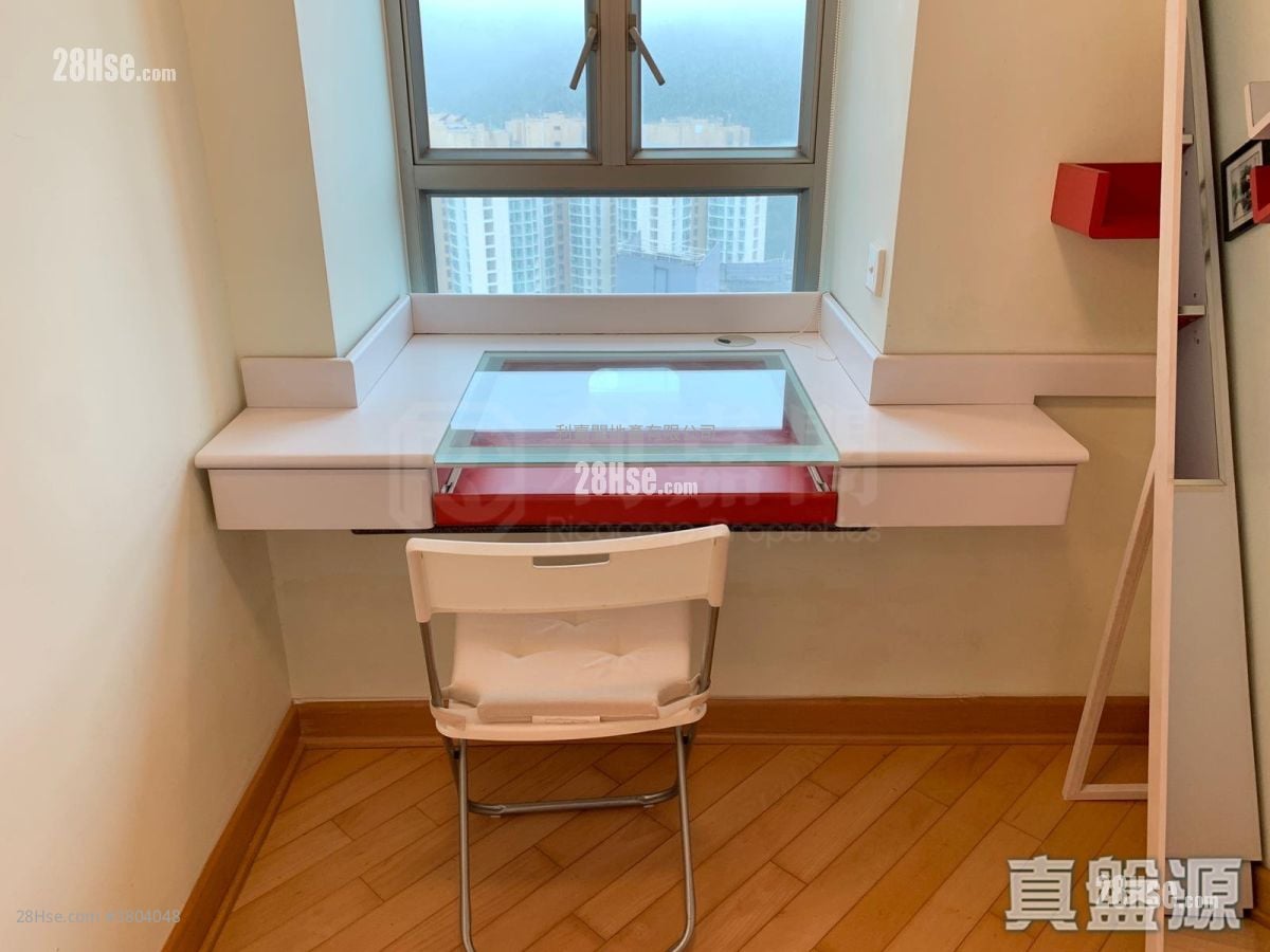 Park Central Rental 406 ft²