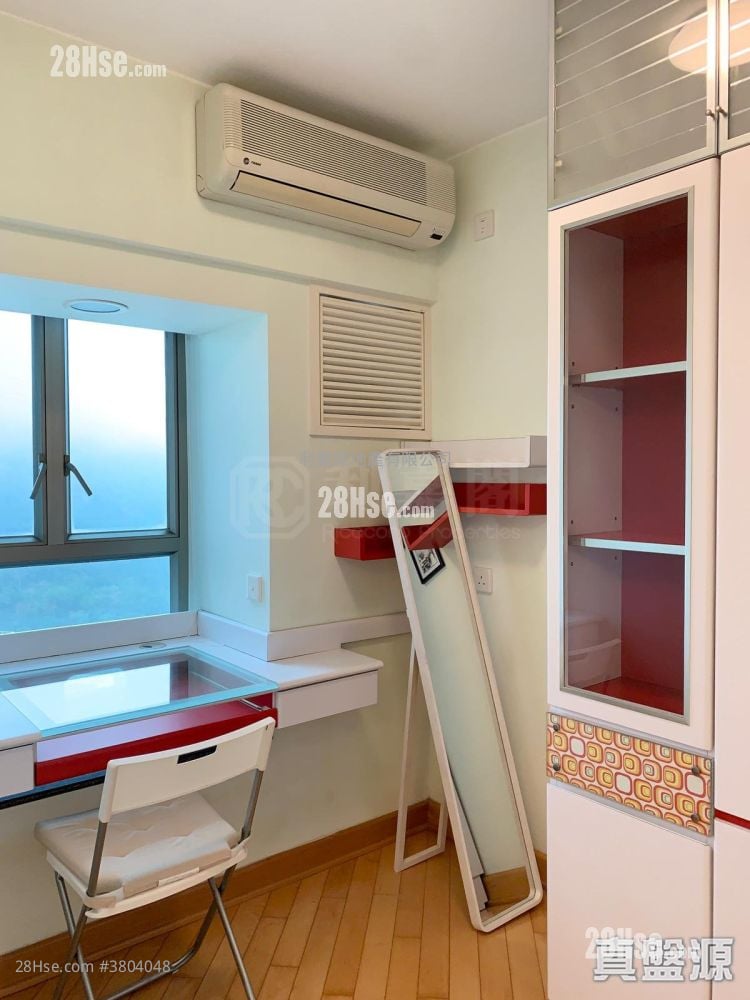 Park Central Rental 406 ft²