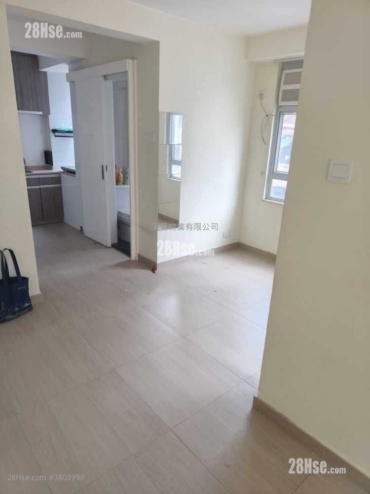 Crayon Building Sell 2 Bedrooms , 1 Bathroom 269 ft²