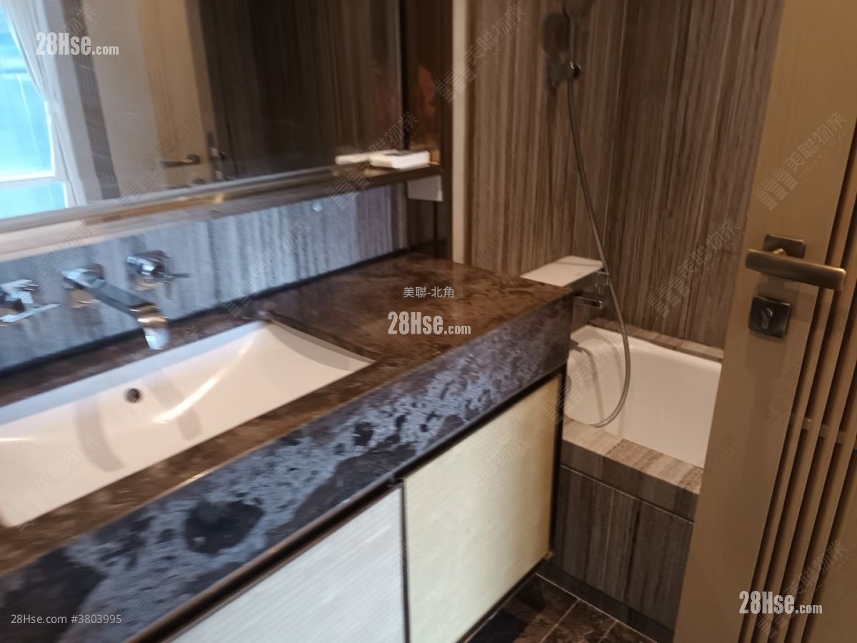 维港颂 售盘 3 房 , 3 浴室 1,042 平方尺