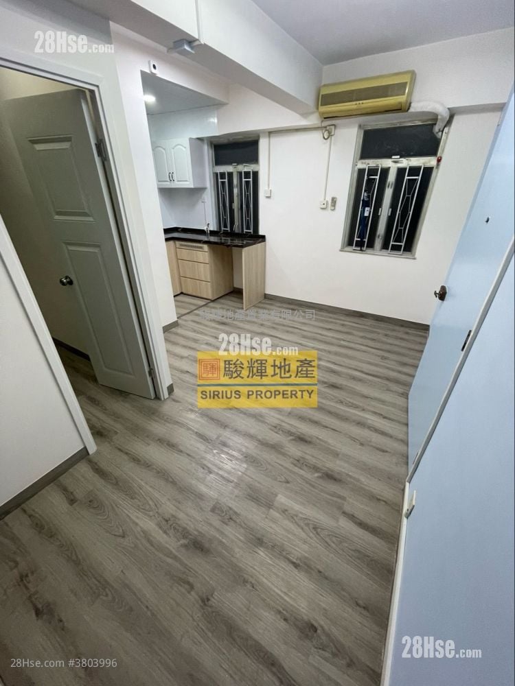 Fuk Wo Mansion Rental 240 ft²