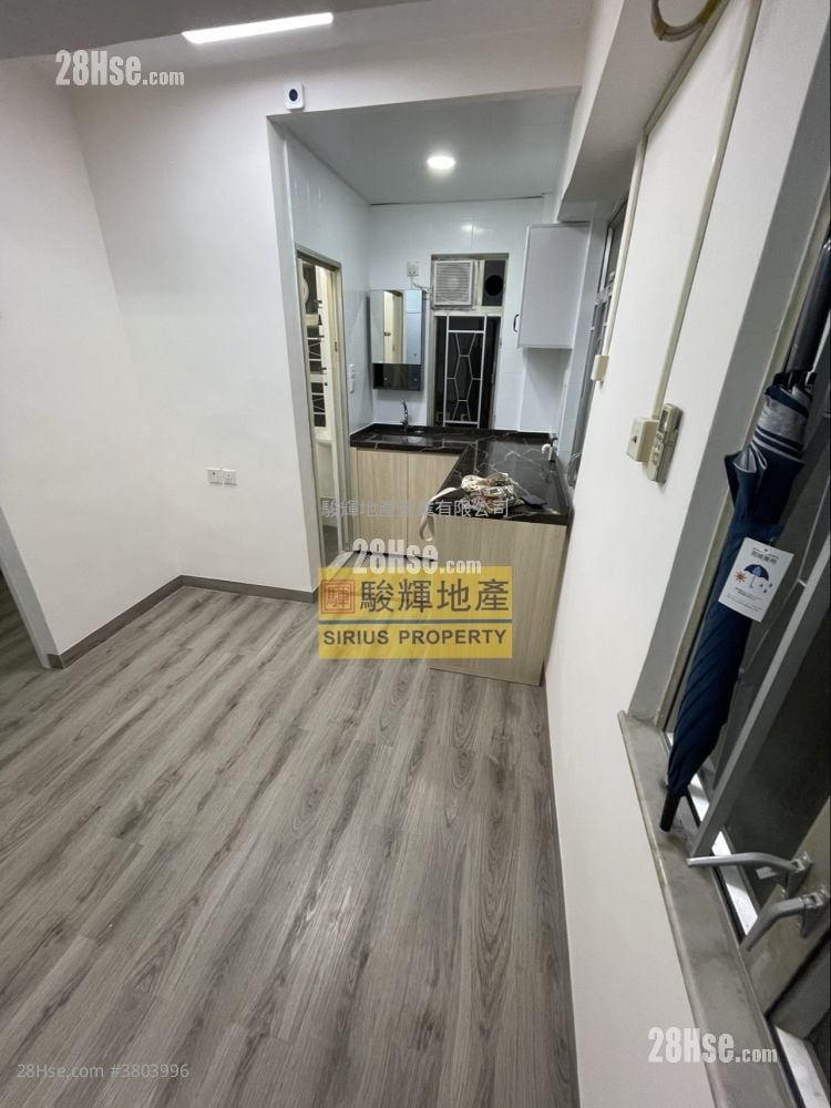 Fuk Wo Mansion Rental 240 ft²