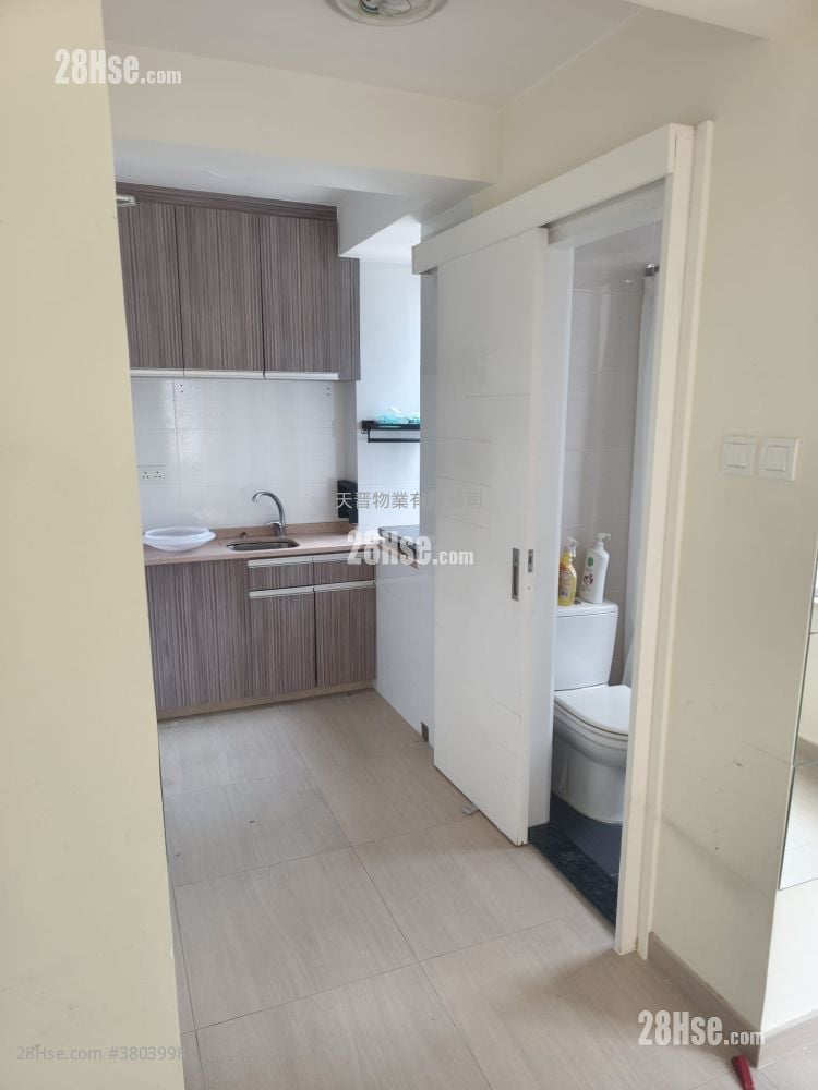 Crayon Building Sell 2 Bedrooms , 1 Bathroom 269 ft²