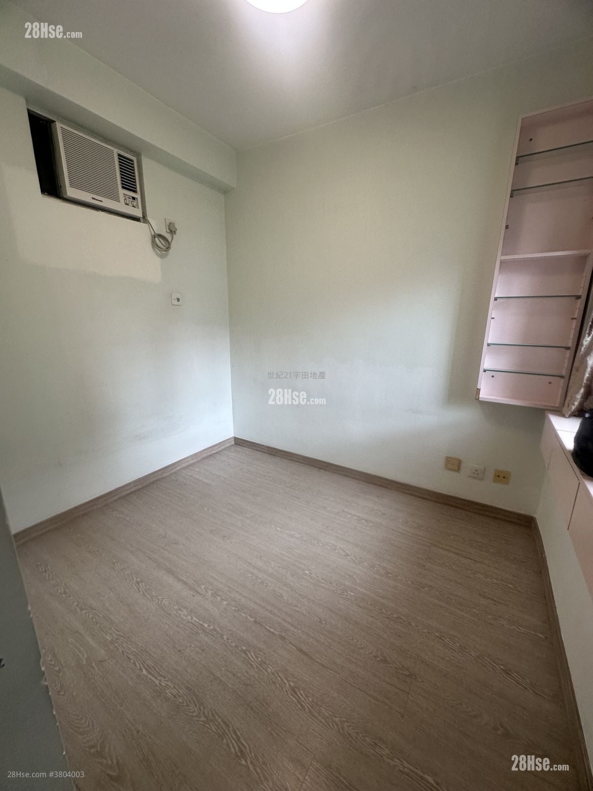 Serenity Park Sell 2 Bedrooms , 1 Bathroom 440 ft²