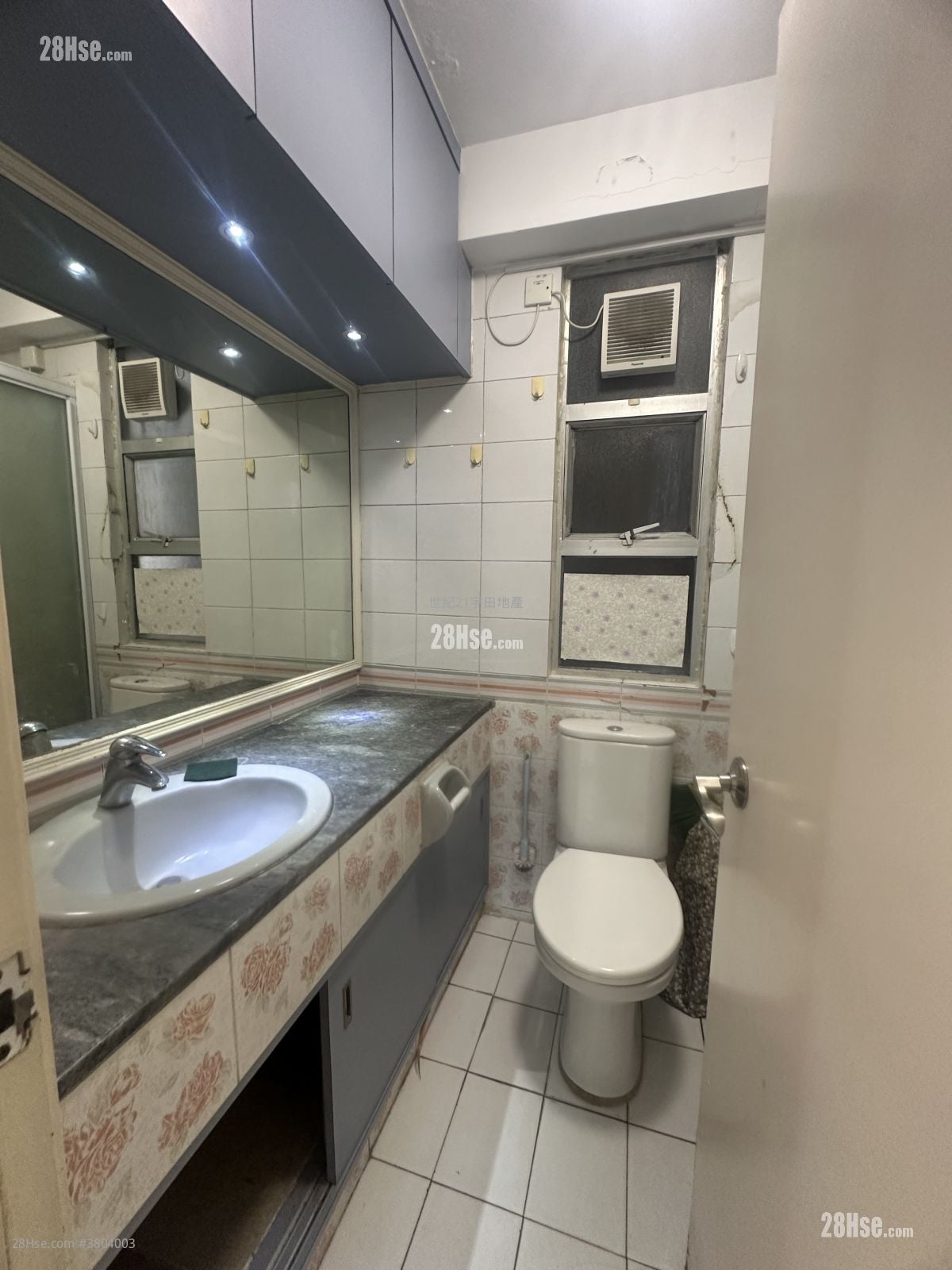 Serenity Park Sell 2 Bedrooms , 1 Bathroom 440 ft²