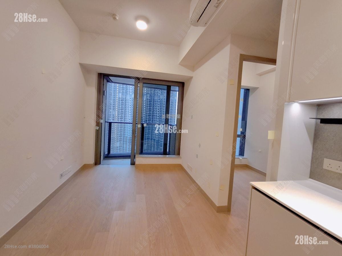 Park Seasons Rental 2 Bedrooms , 1 Bathroom 448 ft²