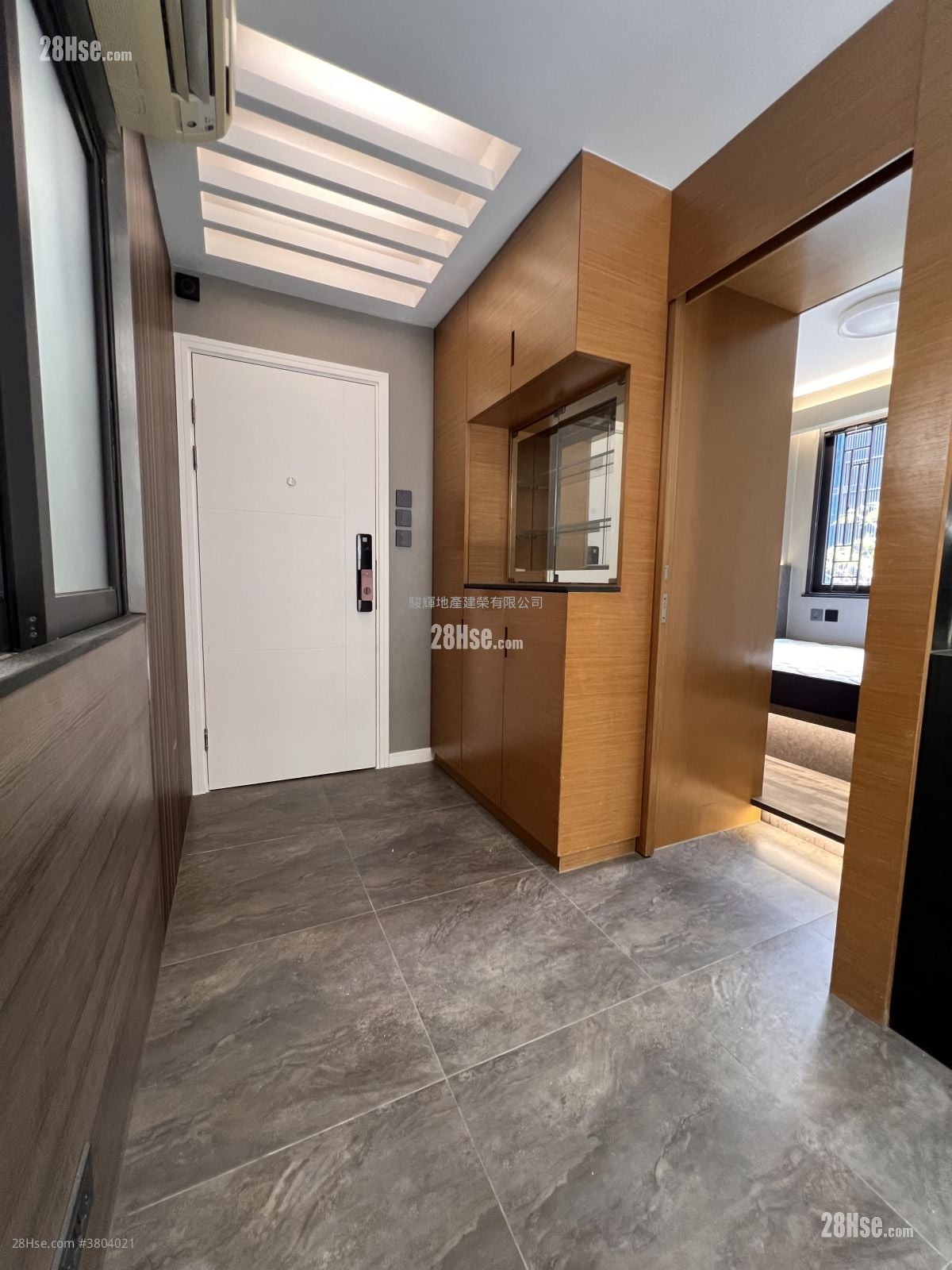 富利来大厦 租盘 1 房 , 1 浴室 238 平方尺