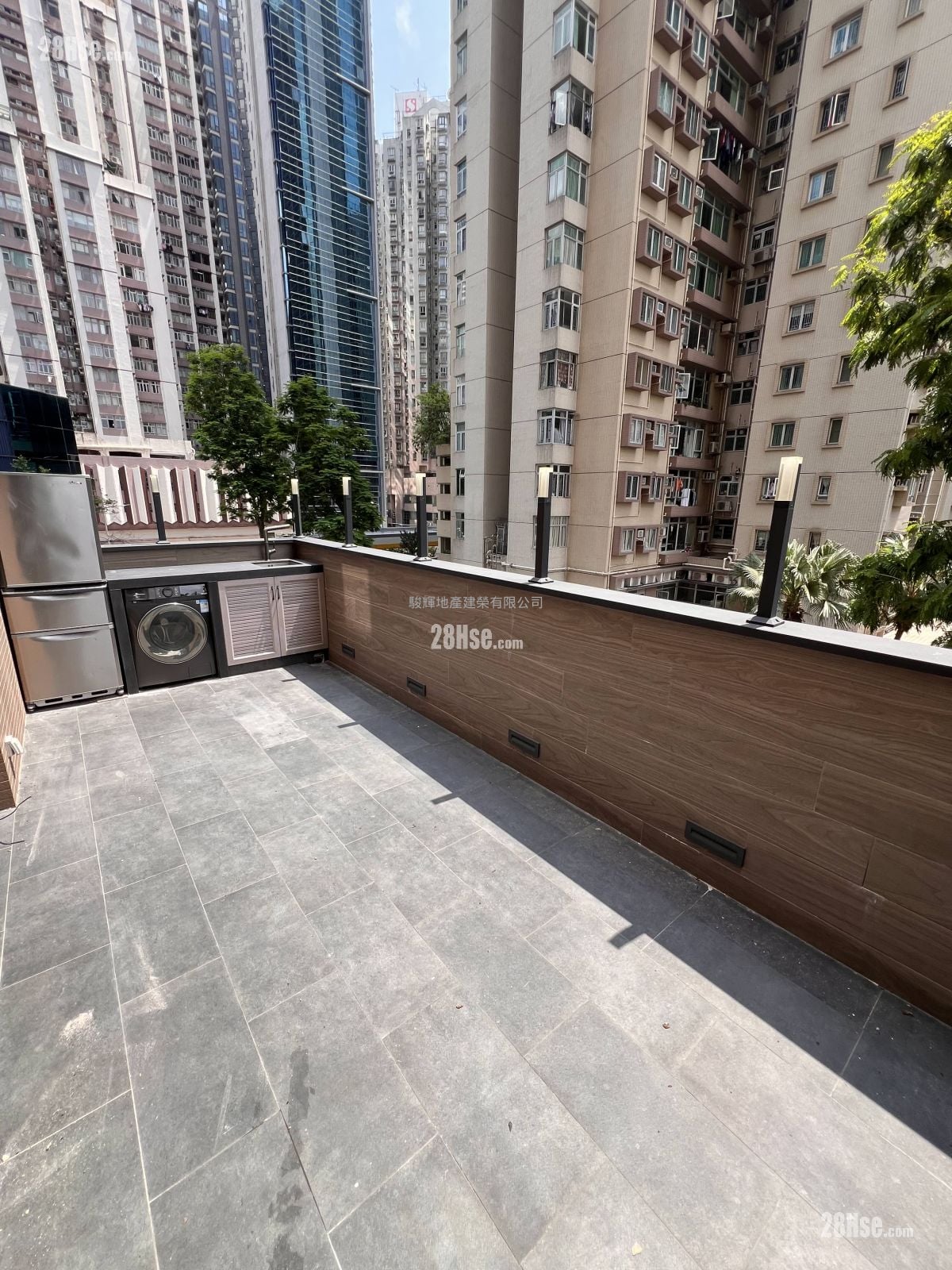 富利来大厦 租盘 1 房 , 1 浴室 238 平方尺