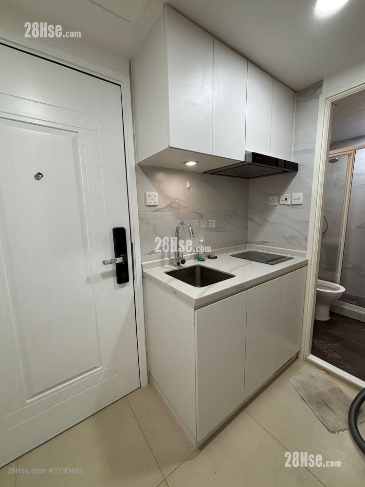 New Fortune House Rental 400 ft²