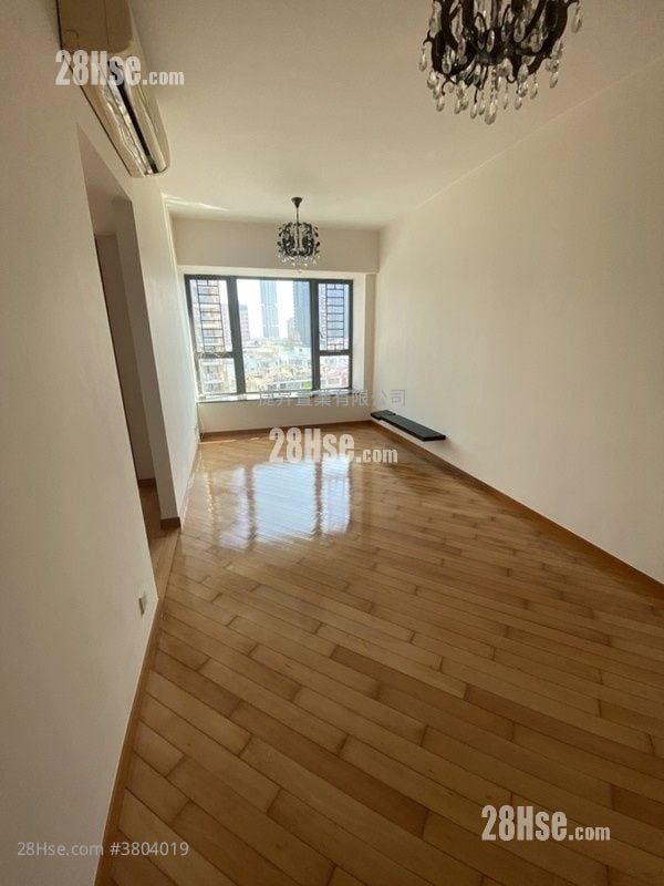 No. 18 Farm Road Sell 3 Bedrooms , 1 Bathroom 562 ft²