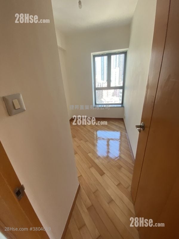 No. 18 Farm Road Sell 3 Bedrooms , 1 Bathroom 562 ft²