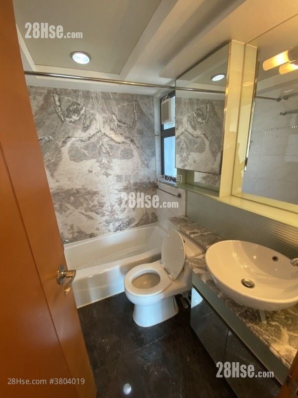 No. 18 Farm Road Sell 3 Bedrooms , 1 Bathroom 562 ft²