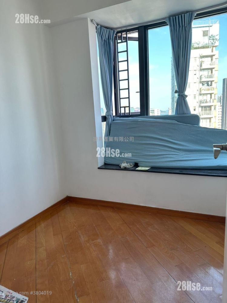 No. 18 Farm Road Sell 3 Bedrooms , 1 Bathroom 562 ft²