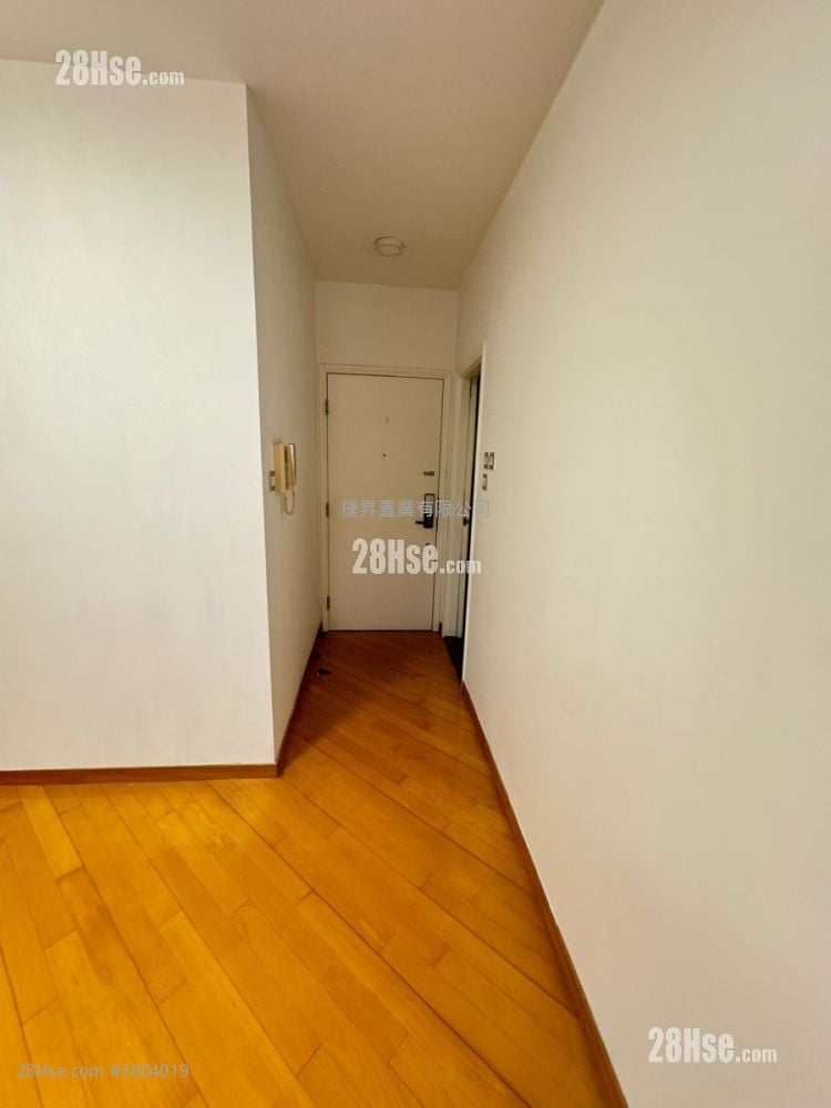 No. 18 Farm Road Sell 3 Bedrooms , 1 Bathroom 562 ft²