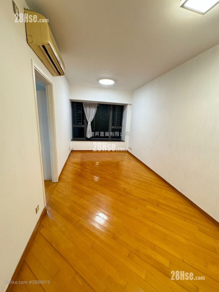 No. 18 Farm Road Sell 3 Bedrooms , 1 Bathroom 562 ft²