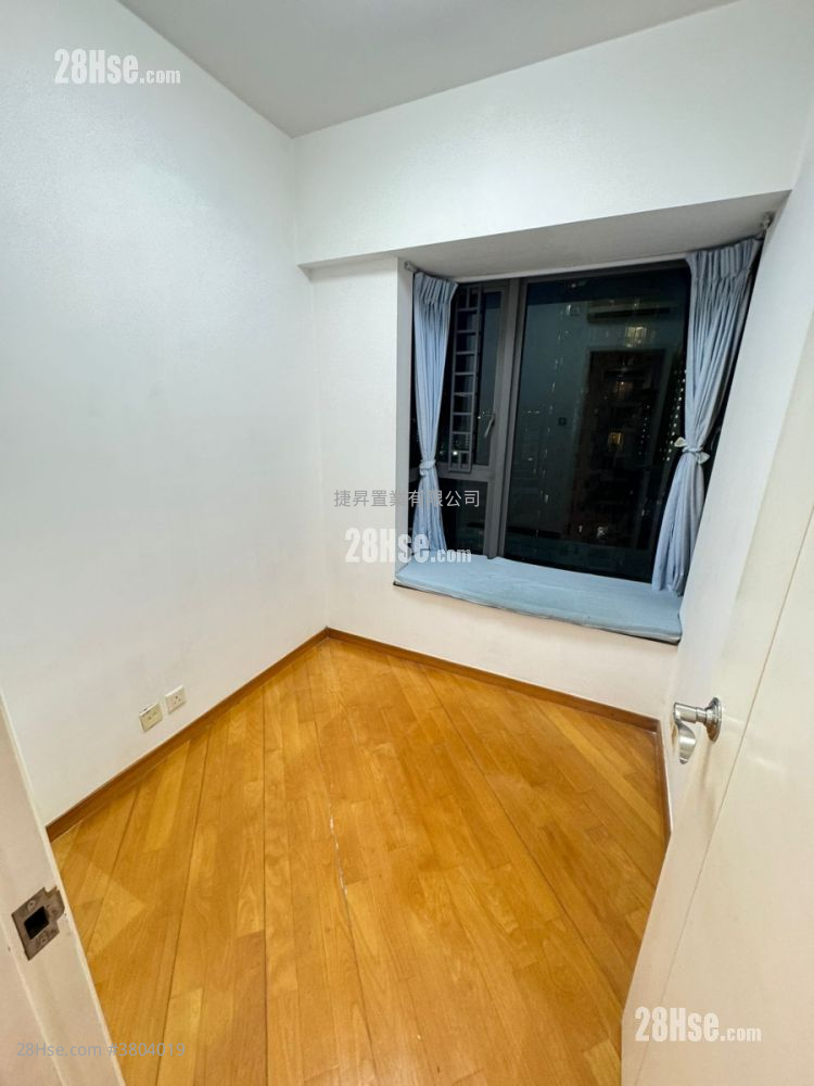 No. 18 Farm Road Sell 3 Bedrooms , 1 Bathroom 562 ft²