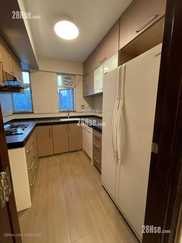 沙田第一城 租盘 3 房 , 2 浴室 853 平方尺