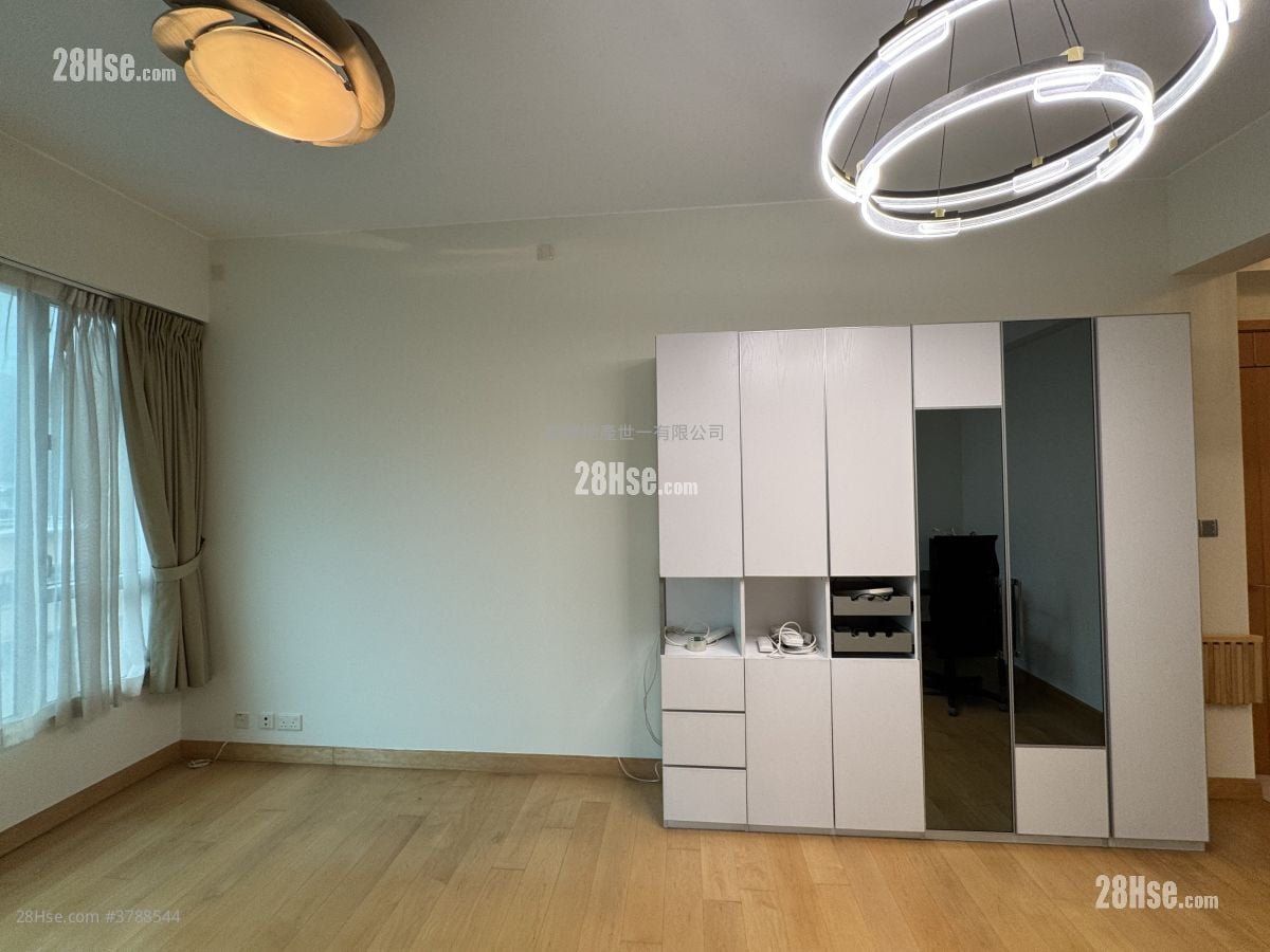 No.26 Kimberley Road Rental 2 Bedrooms , 1 Bathroom 524 ft²