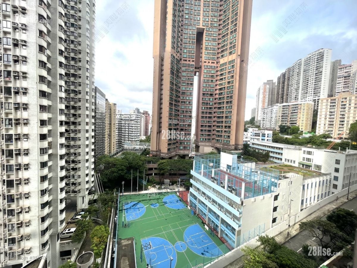 富泽花园 售盘 3 房 652 平方尺