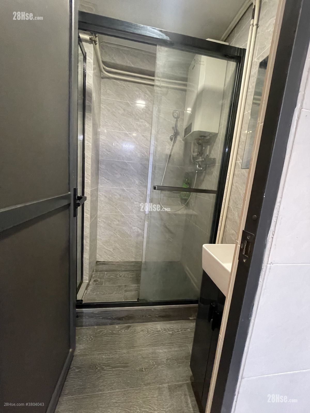 建煌樓 租盤 3 房 , 1 浴室 341 平方呎