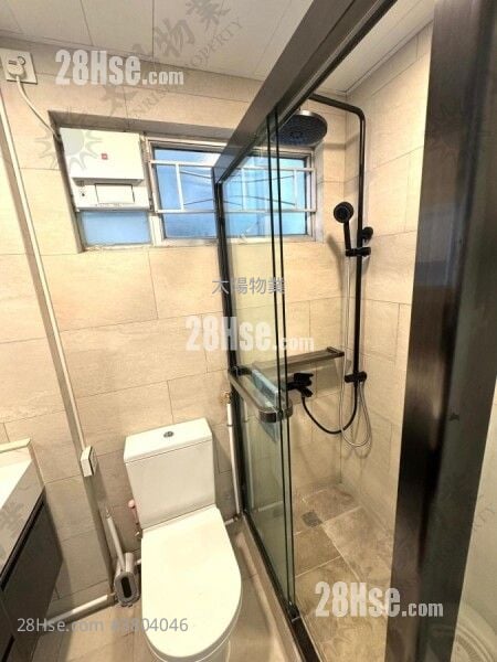 Whampoa Garden Rental 2 Bedrooms 466 ft²