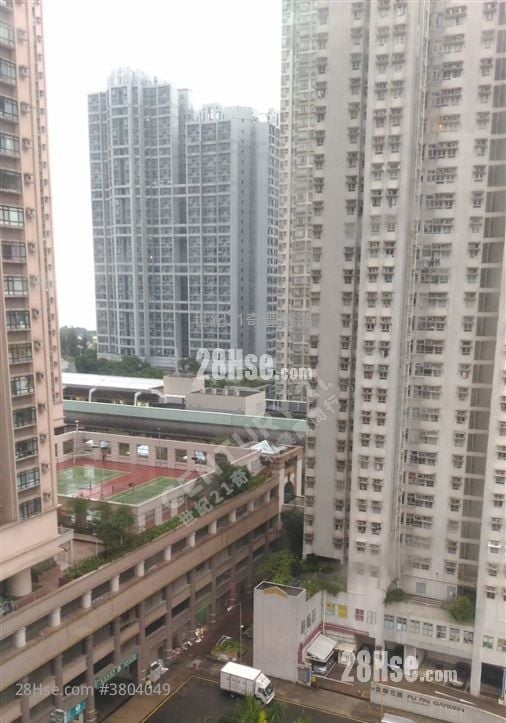 新港城 租盘 3 房 , 1 浴室 490 平方尺