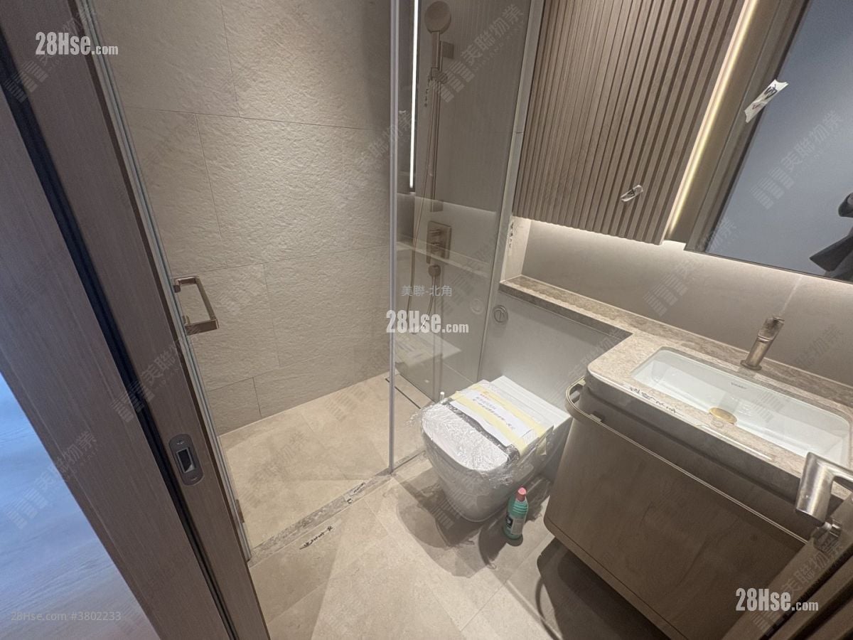 101 Kings Road 售盘 2 房 , 1 浴室 380 平方尺