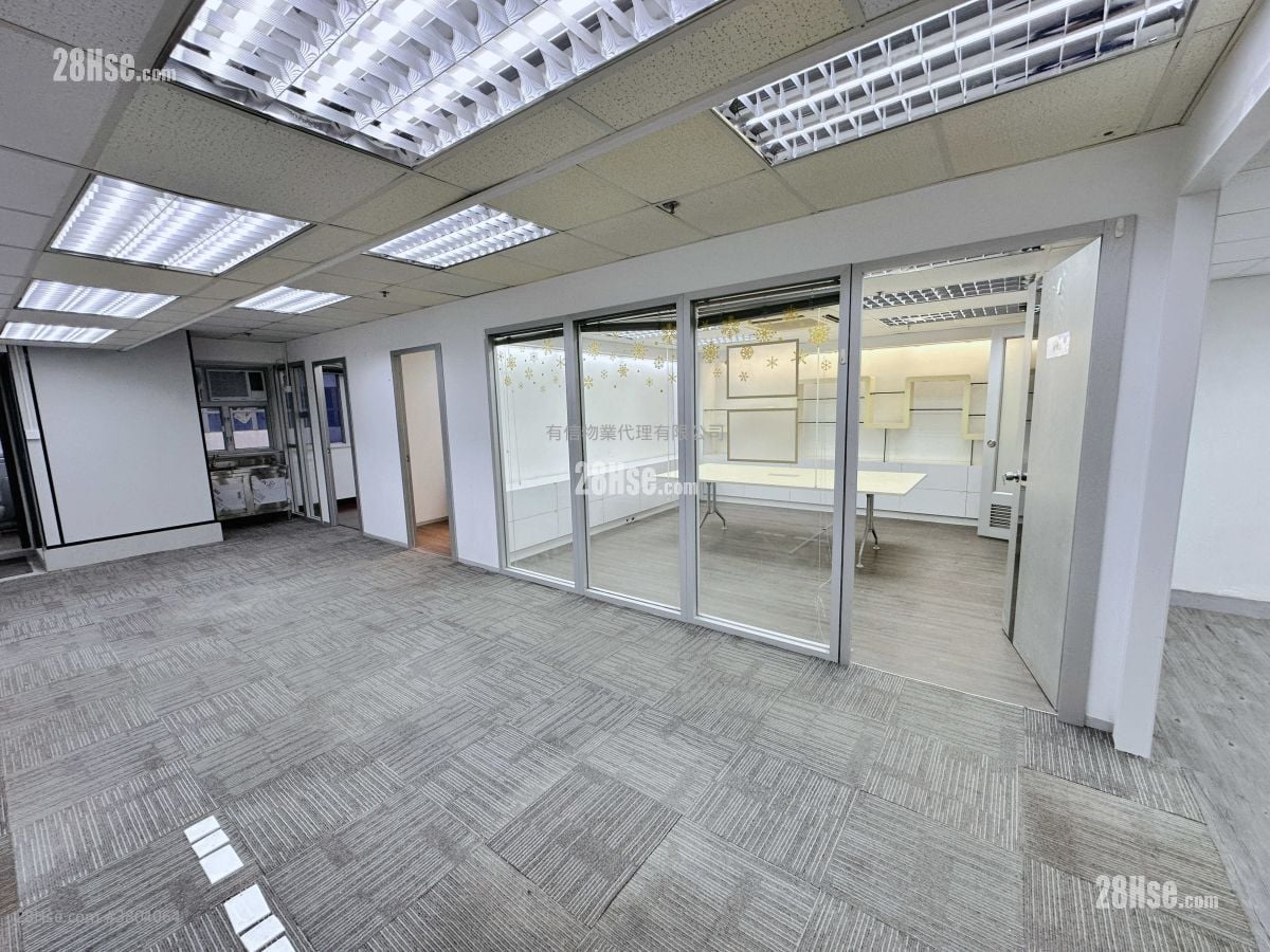 Elite Industrial Centre Rental 3 Bedrooms , 2 Toilets