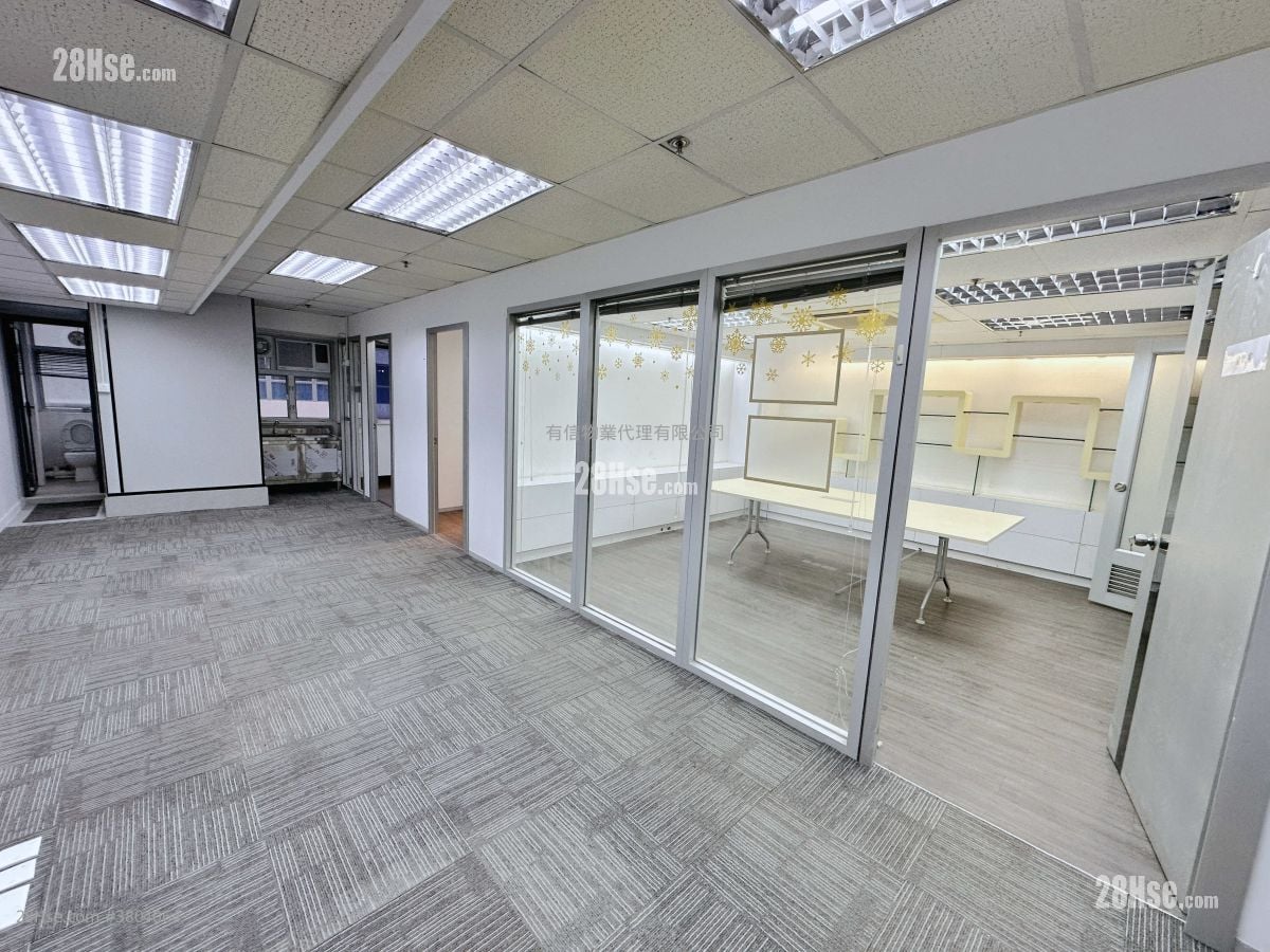 Elite Industrial Centre Rental 3 Bedrooms , 2 Toilets