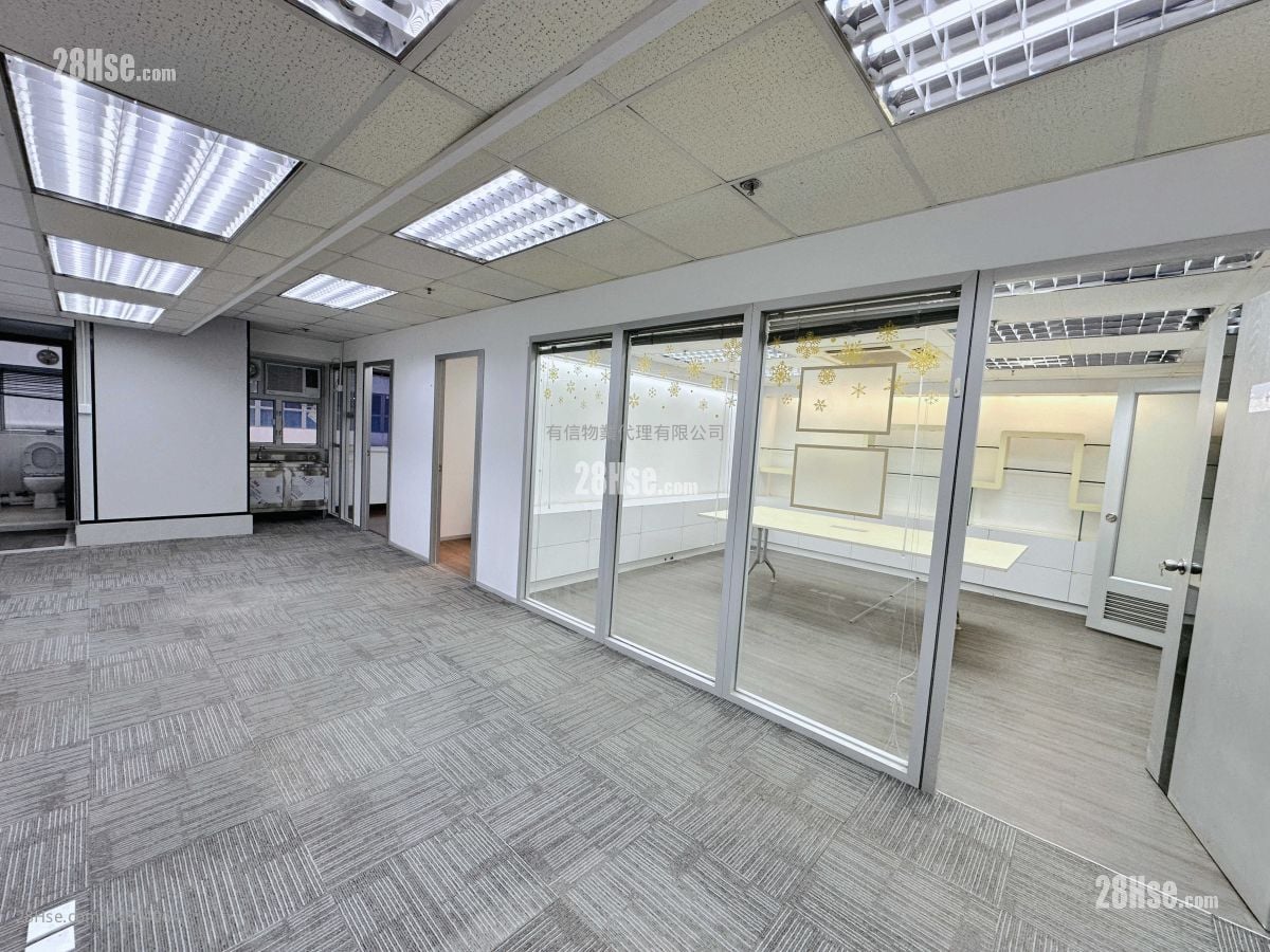 Elite Industrial Centre Rental 3 Bedrooms , 2 Toilets