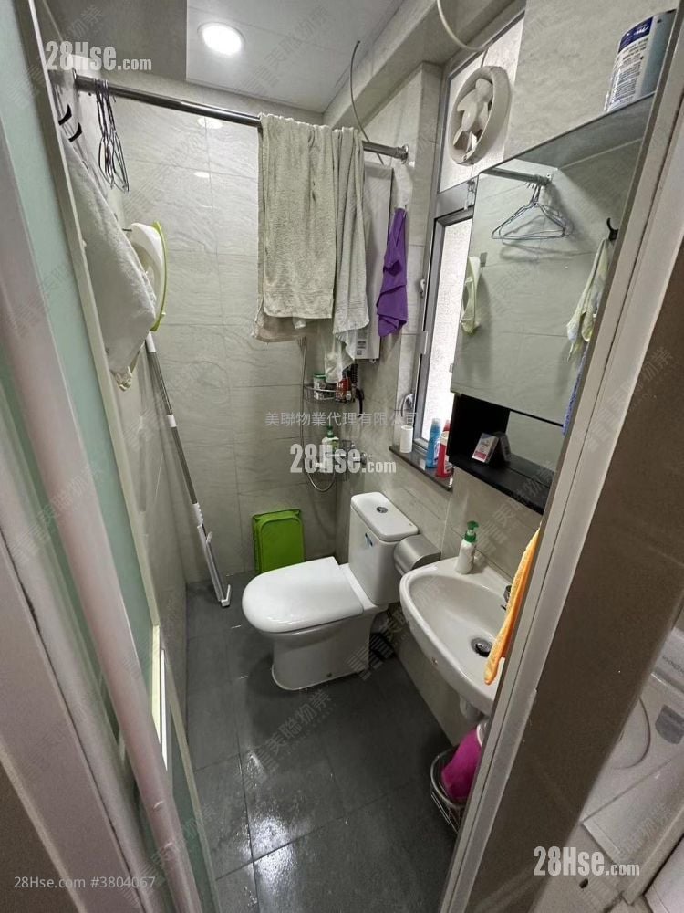 河畔花园 售盘 1 房 242 平方尺