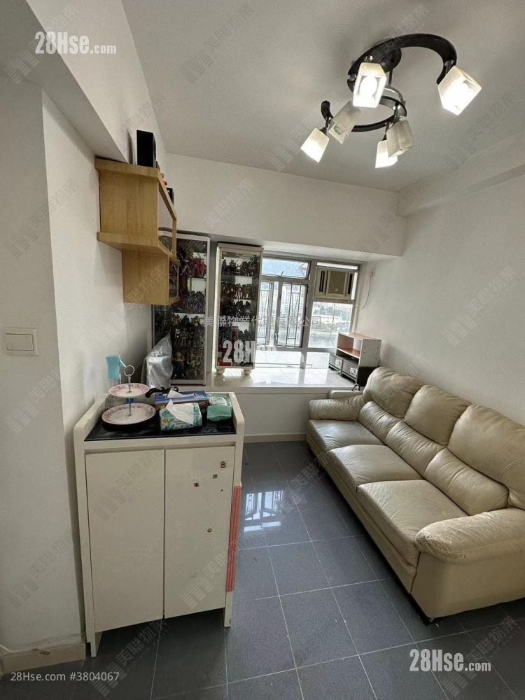 河畔花园 售盘 1 房 242 平方尺